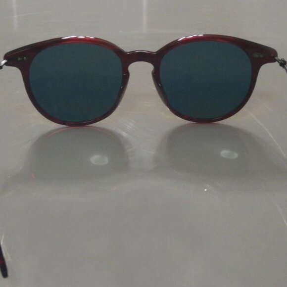 Petite Red Reflective Sunglasses - Picture 2 of 3